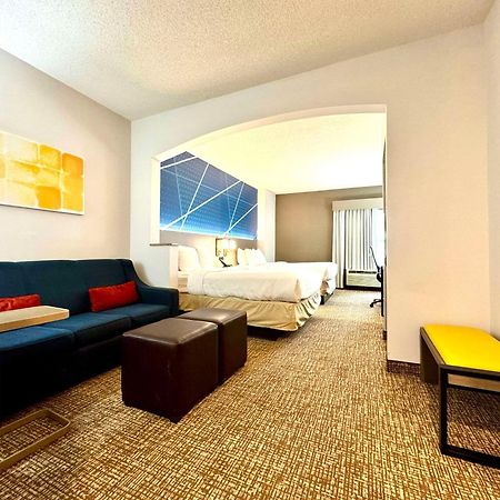 Comfort Suites East Brunswick - South River Екстер'єр фото