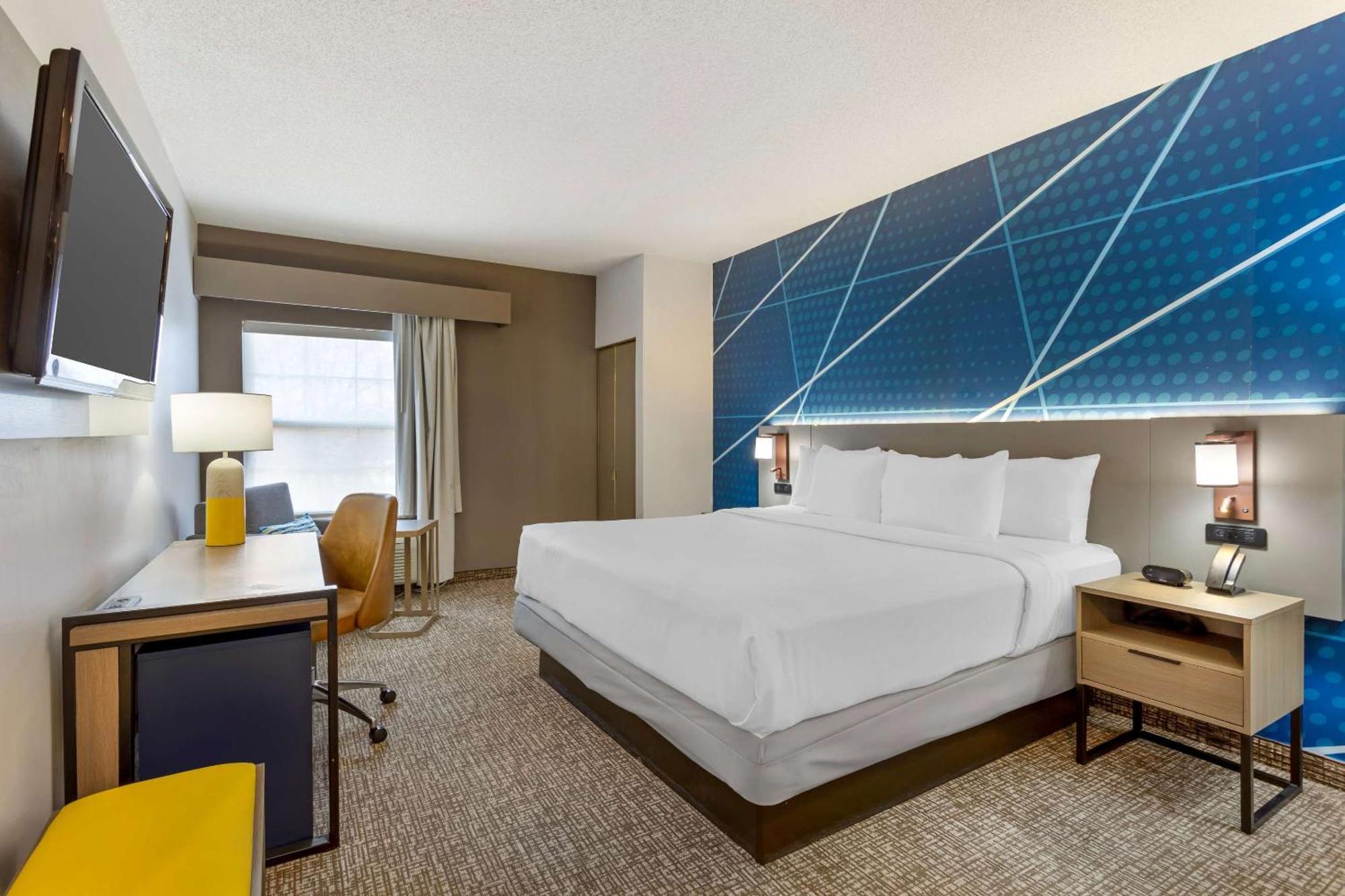 Comfort Suites East Brunswick - South River Екстер'єр фото